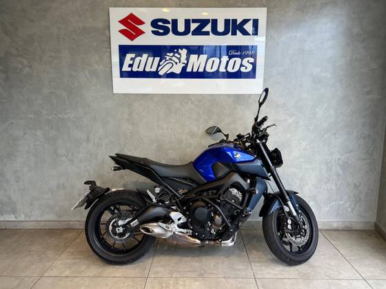 YAMAHA MT-09 